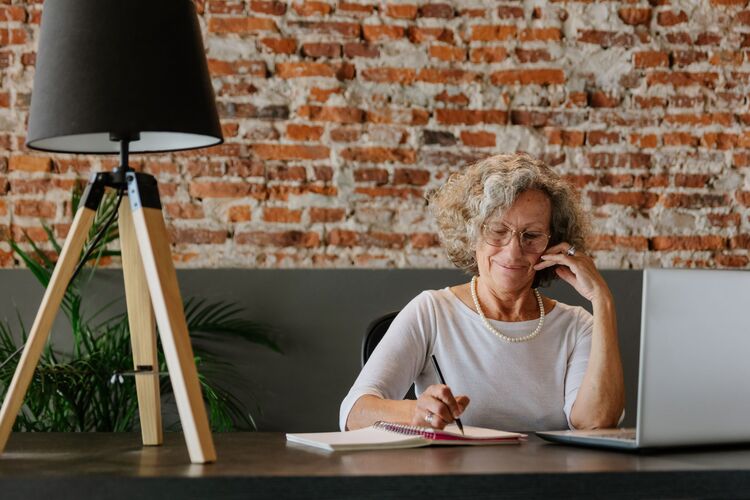 Canva   Woman On Phone Small